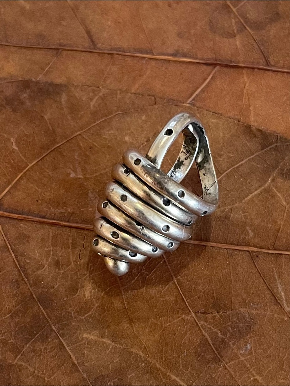 Vintage Sterling Silver Beehive Skep Pendant Charm - Picture 2 of 5